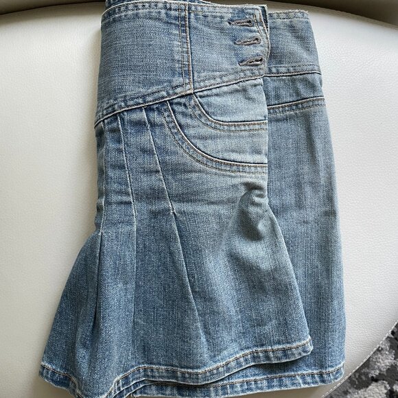 GAP Women mini jean skirt Sz 4 - Picture 7 of 7